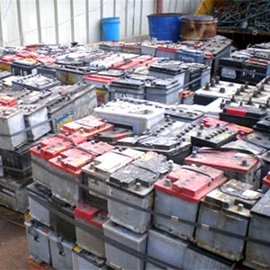 AUTO Batteries Scrap